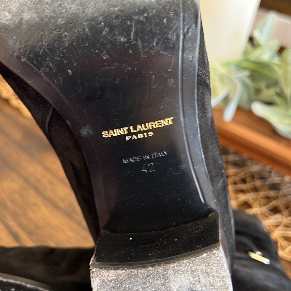 SAINT LAURENT
Suede Jodhpur Calfskin Blake Ankle Boots size 42 color black - Picture 10 of 16